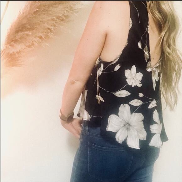 SMYM MuMu Mock Neck Casey Collar Top Black White Floral Swing Tank Blouse L - Picture 4 of 9